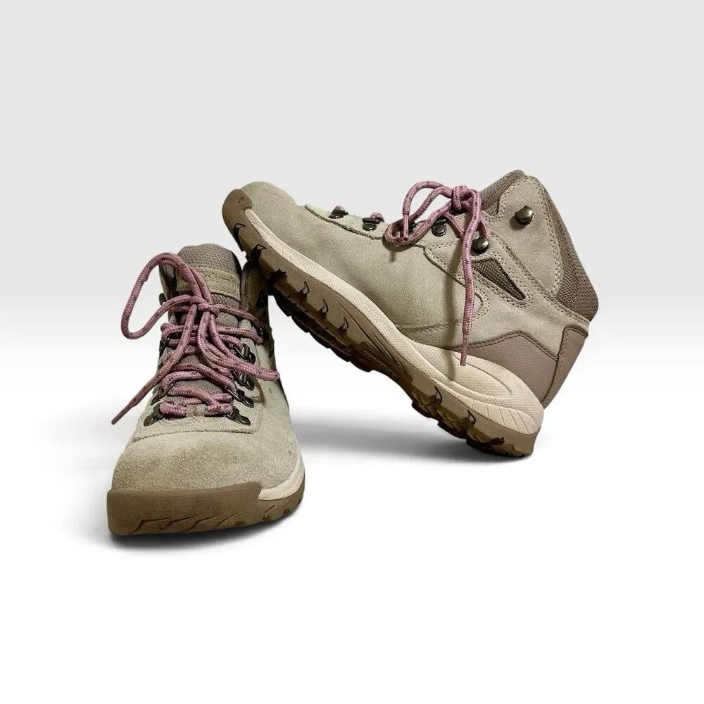 Columbia Newton Ridge Waterproof Hiking Boots Women’s 8.5 Beige