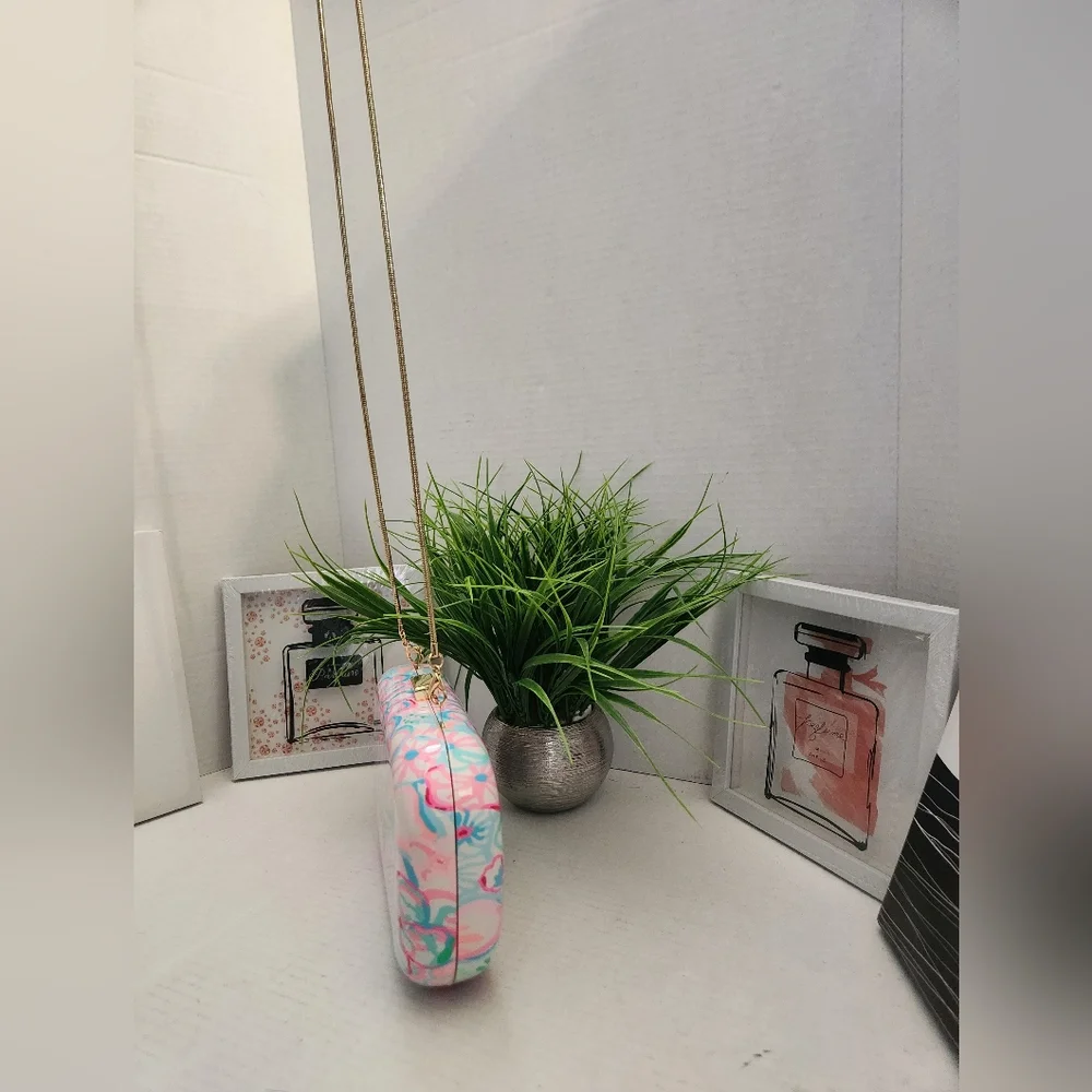 Lilly Pulitzer this elegant