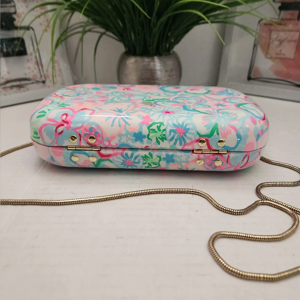 Lilly Pulitzer this elegant