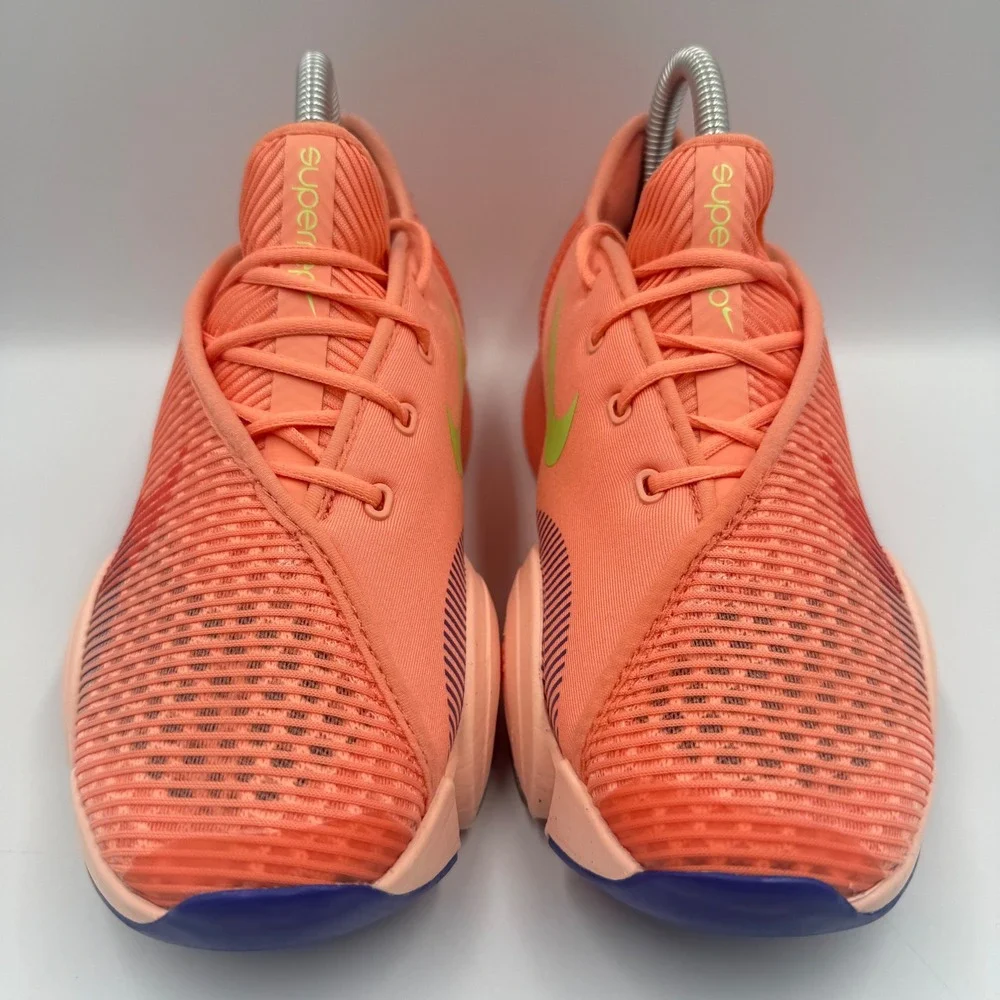 Nike please review