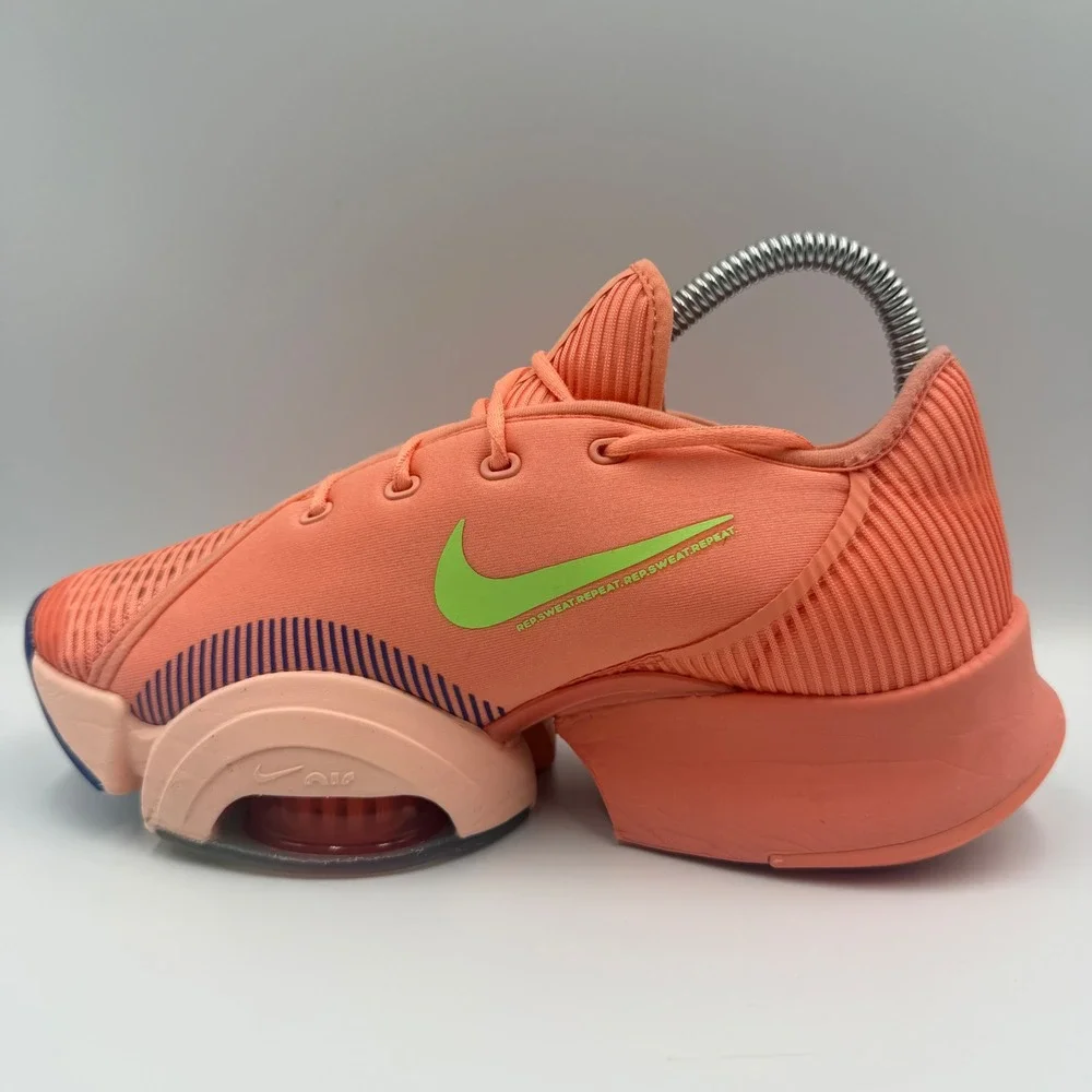 Nike please review
