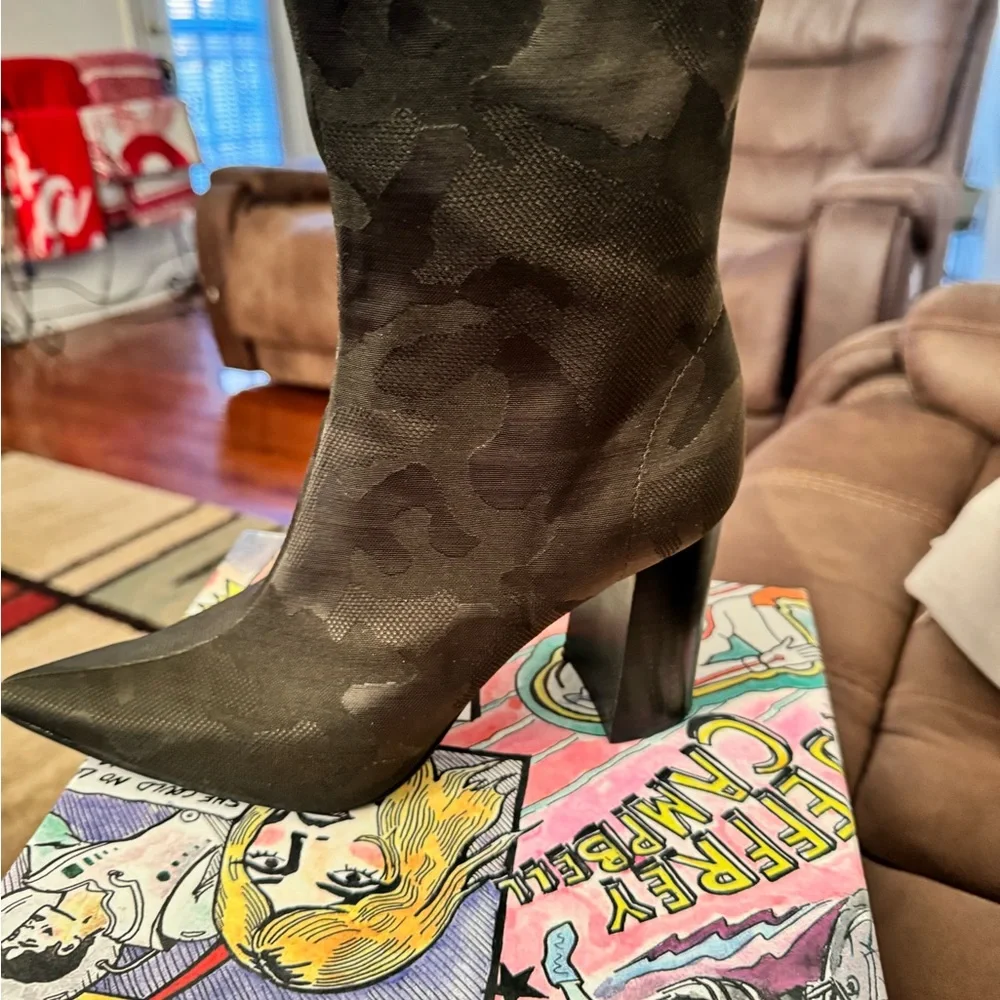 Women's Booties