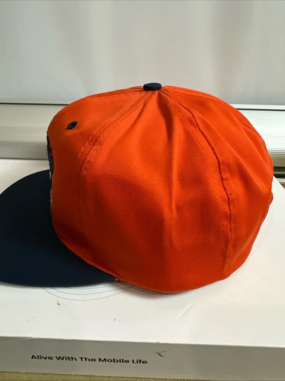 Syracuse Orange Men’s Orange & Navy Snapback Hat Vintage