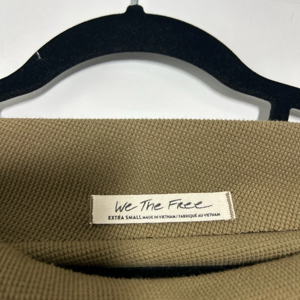 Free People Fuji Thermal Waffle Knit Long Sleeve Top size XS olive cozy comfy