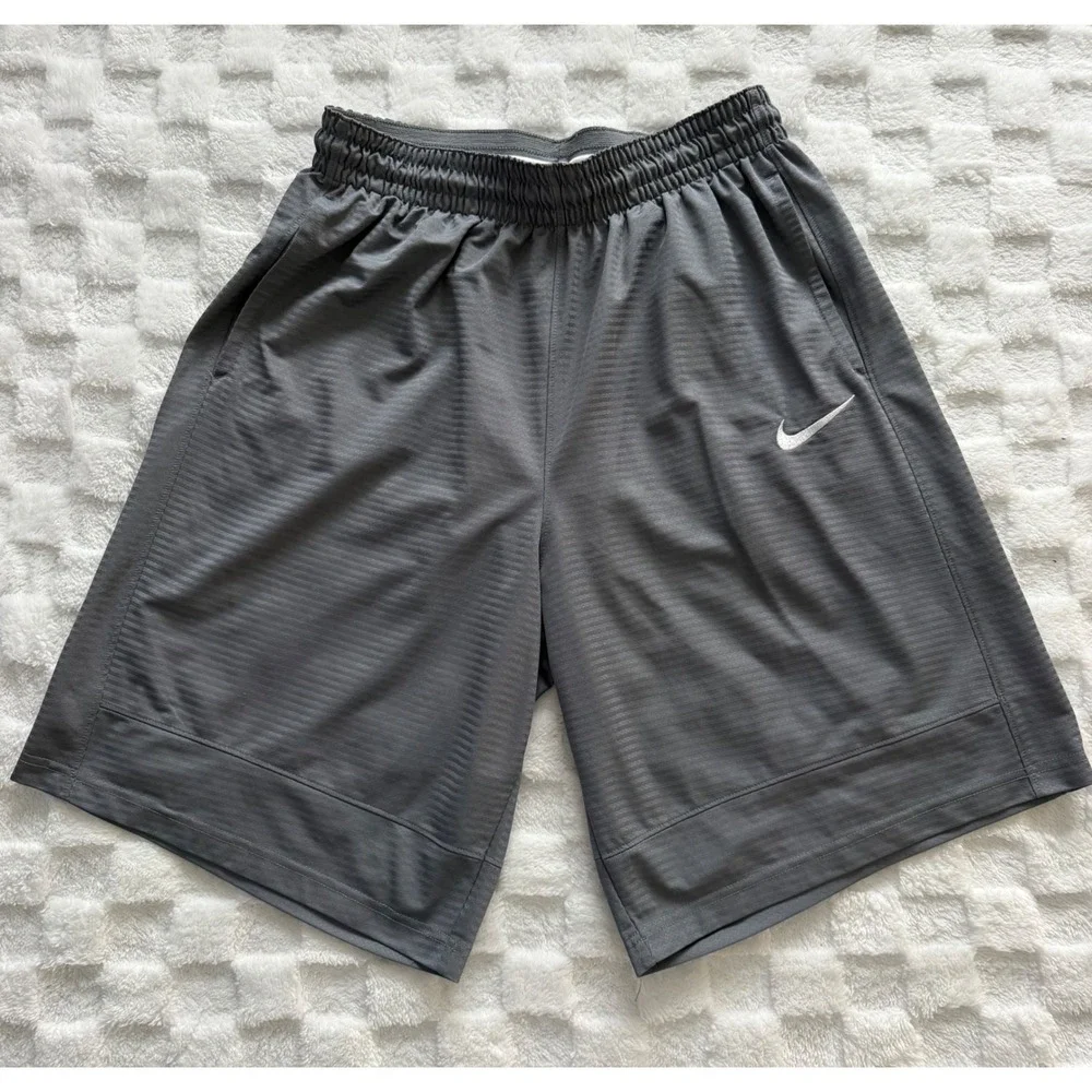 Nike Mens Basketball Shorts Gray Athletic Gym Training Large EUC