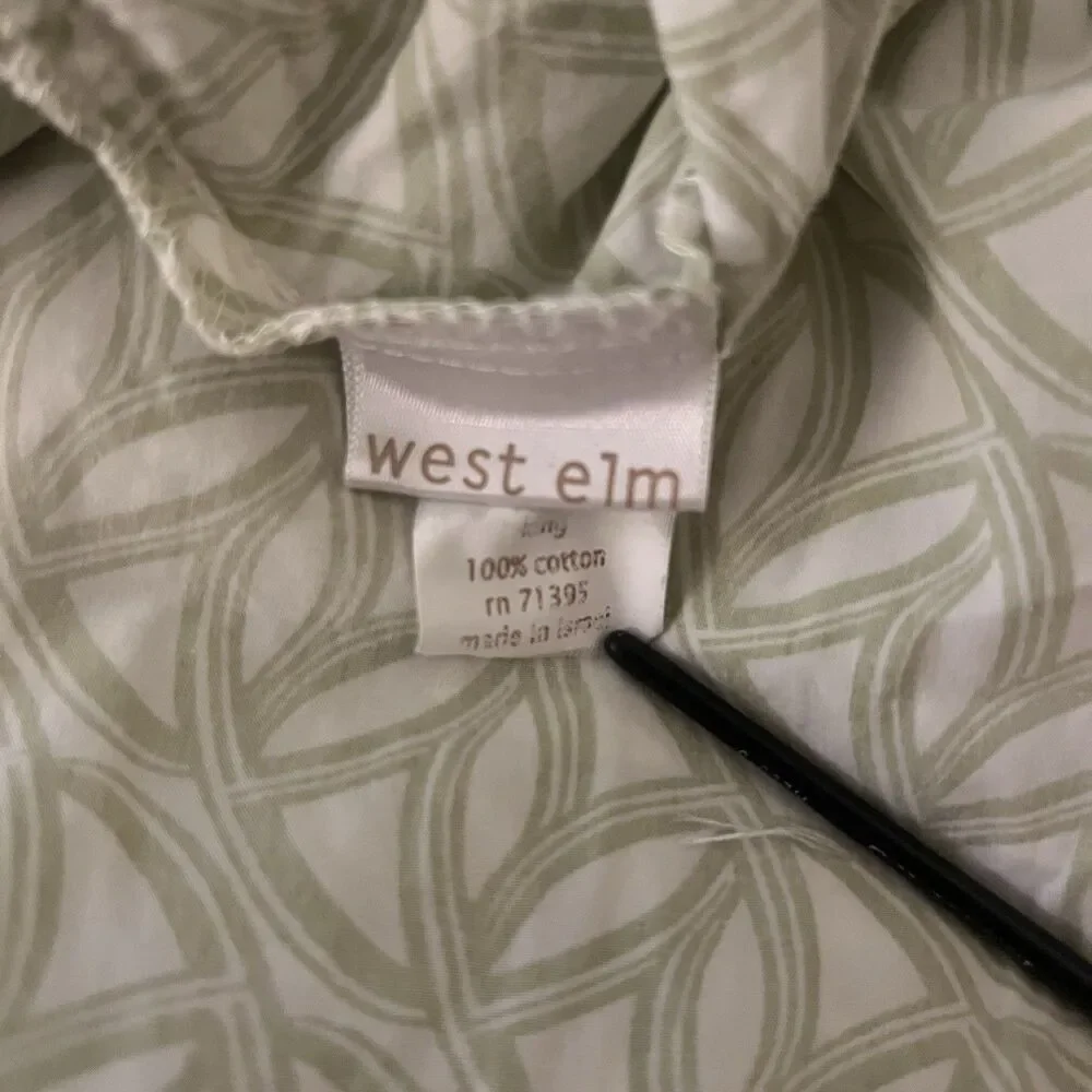 West Elm ChainInterlocking Geometric Sage Green Duvet Cover King 100% Cotton