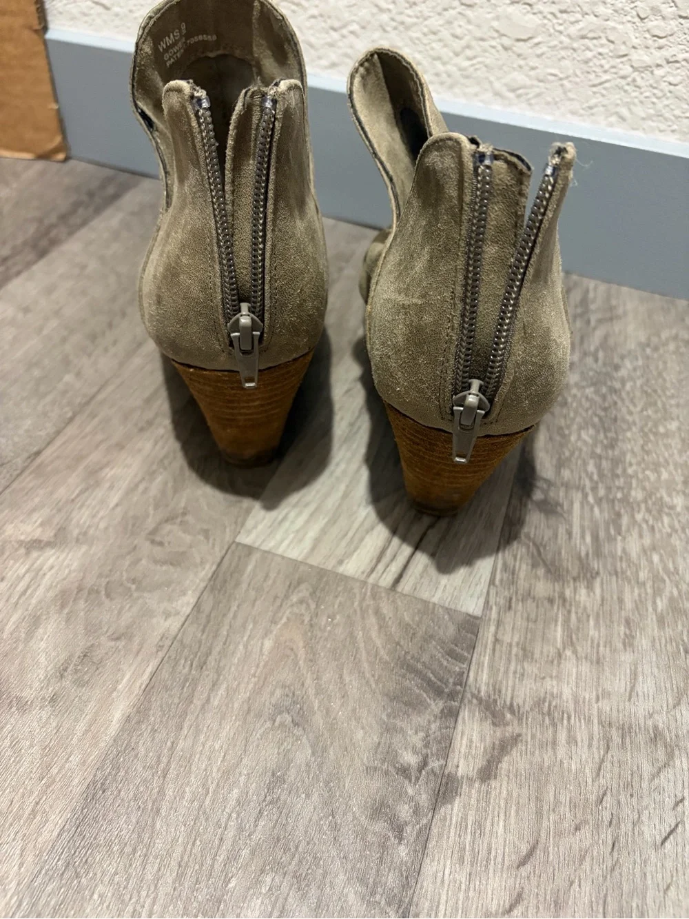 Gowner women’s taupe