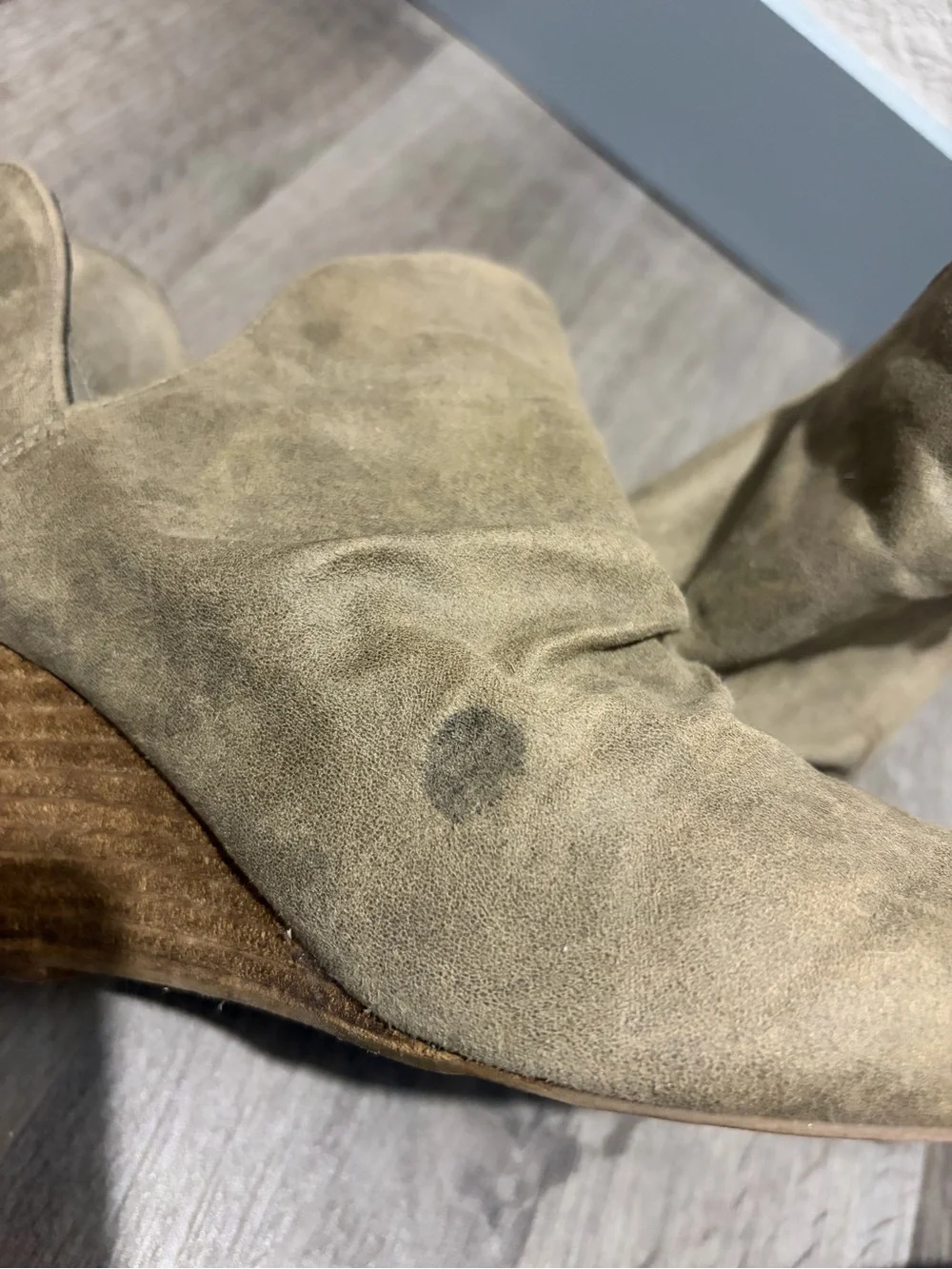 Gowner women’s taupe