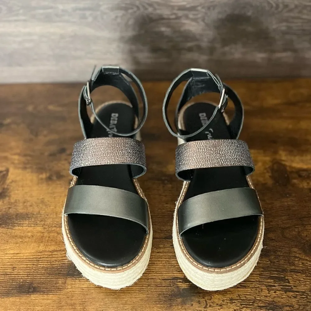 Diba True Day Line Leather Espadrille Sandal, Gunmetal Black, Size 8. New in Box
