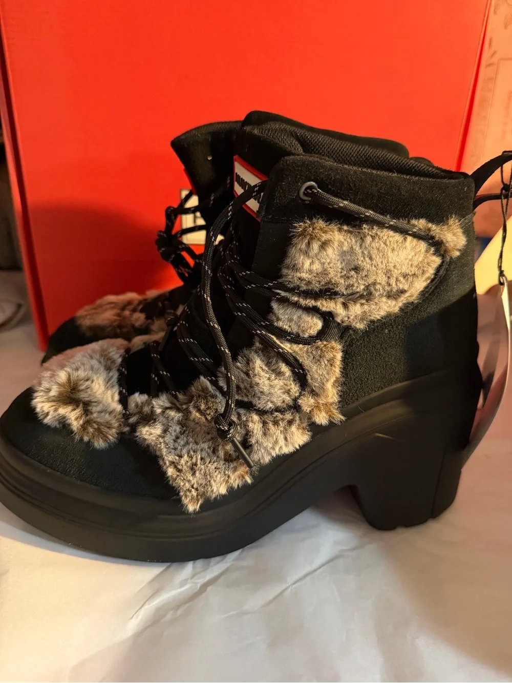 HUNTER Waterproof Faux Fur Trimmed Lace Up 🖤