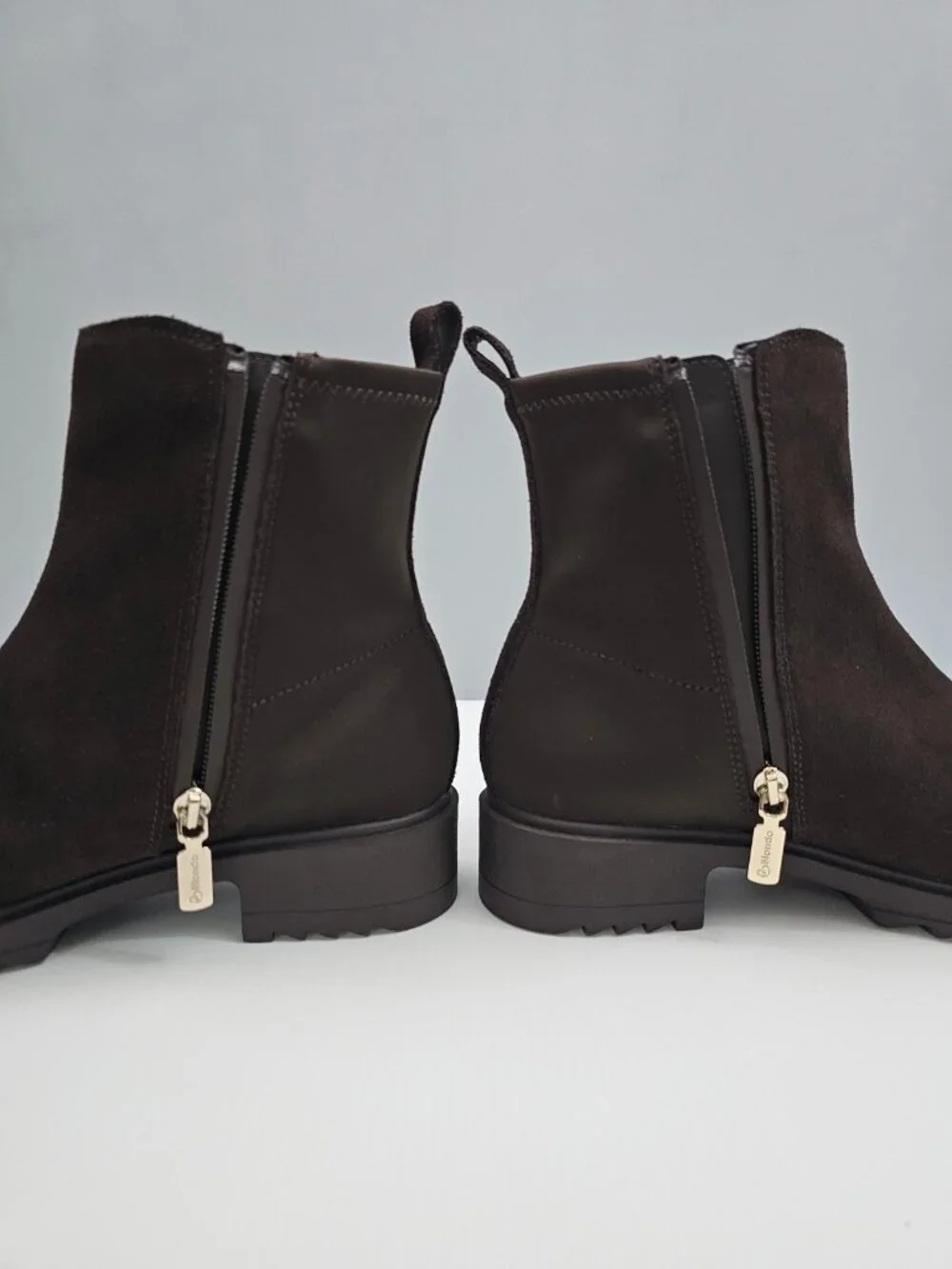 Blondo Caycie Waterproof Ankle Boot Brown Suede Chelsea Zip Fall Comfort Women 8