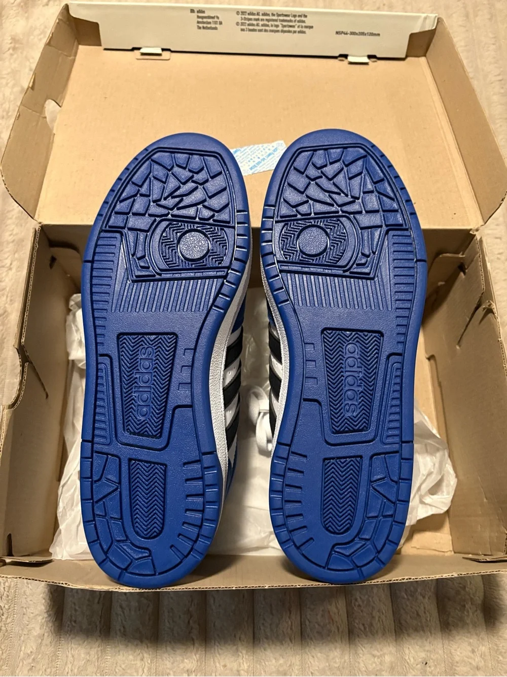 adidas classic low