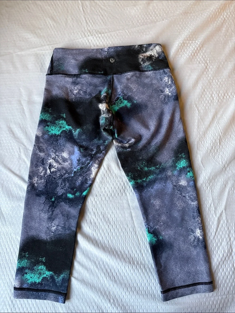Lululemon Wunder Under Crop Denim Luon Milky Way✨