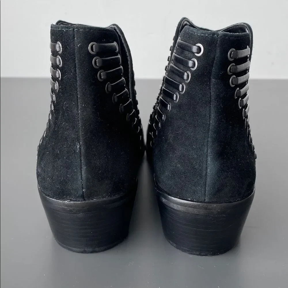 Vince Camuto Black Suede Leather Heeled Shoes 8.5 Lace Design Boho Chic Renfaire