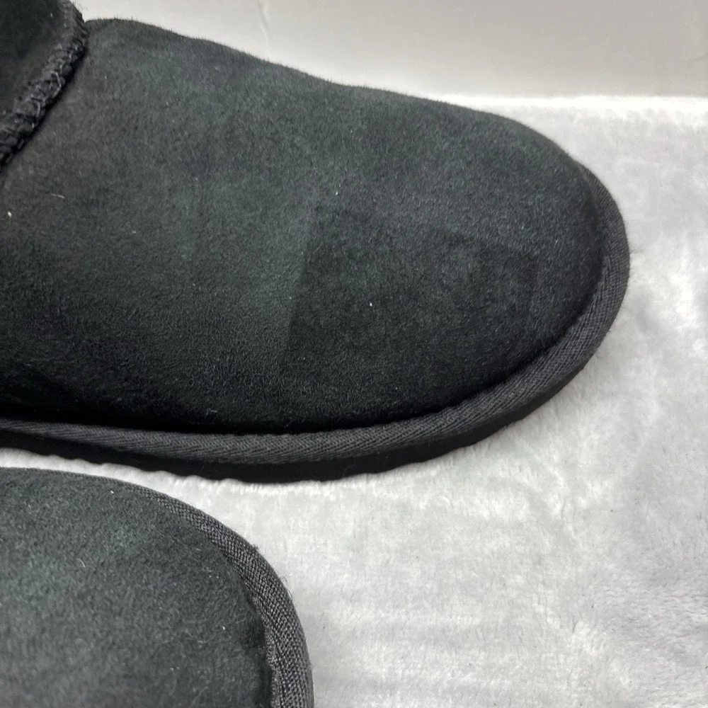 UGG Classic Mini II Women's Boots - Black, US 6