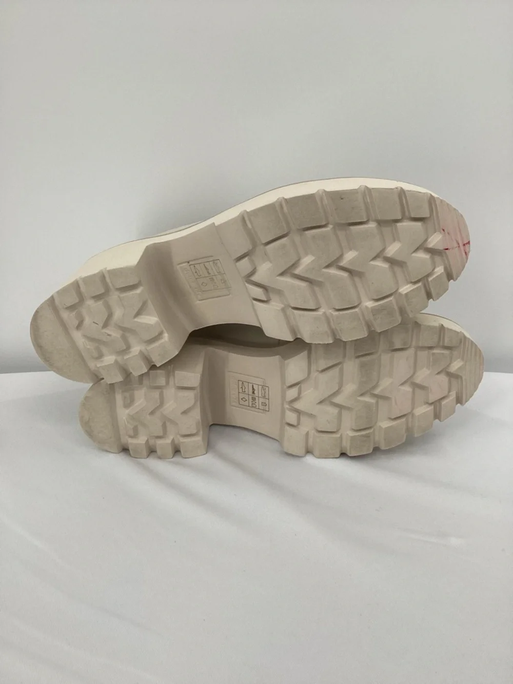 Dolce Vita Halona Lug-Sole Cream Platform Loafer