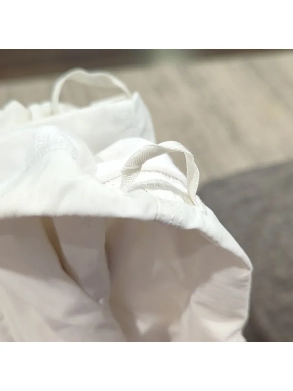 Lululemon Studio Crop *Liner White EEUC