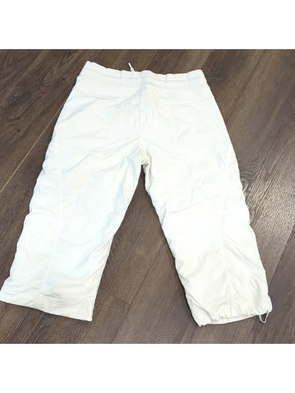 Lululemon Studio Crop *Liner White EEUC