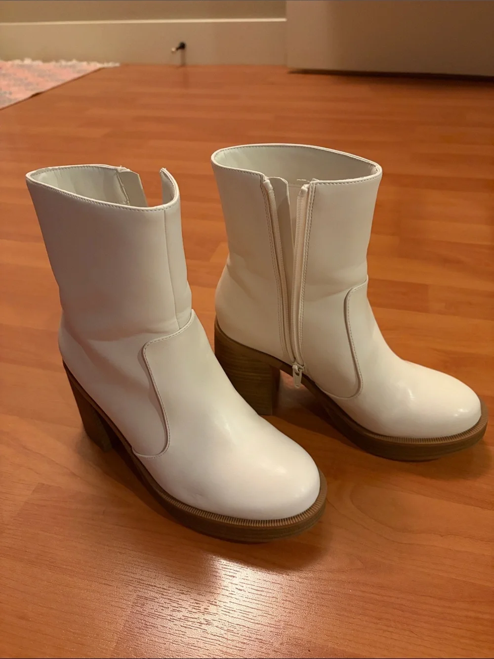 Target creamy white