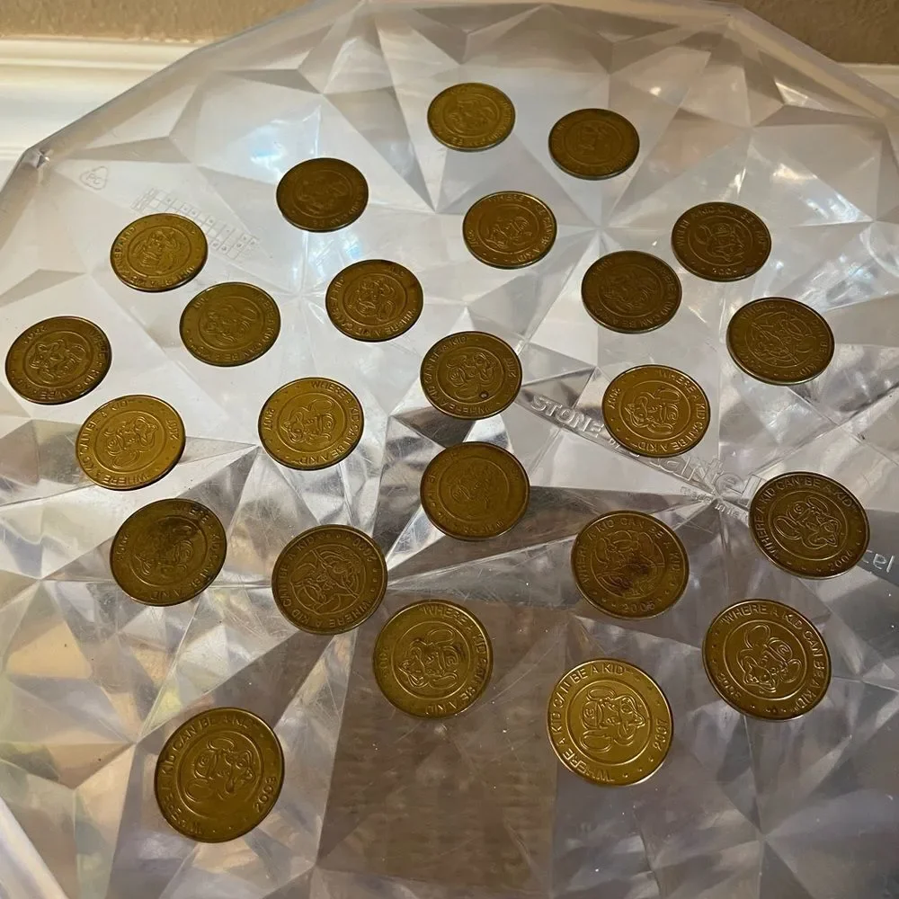 2007 Chuck E. Cheese Coins Lot of 24