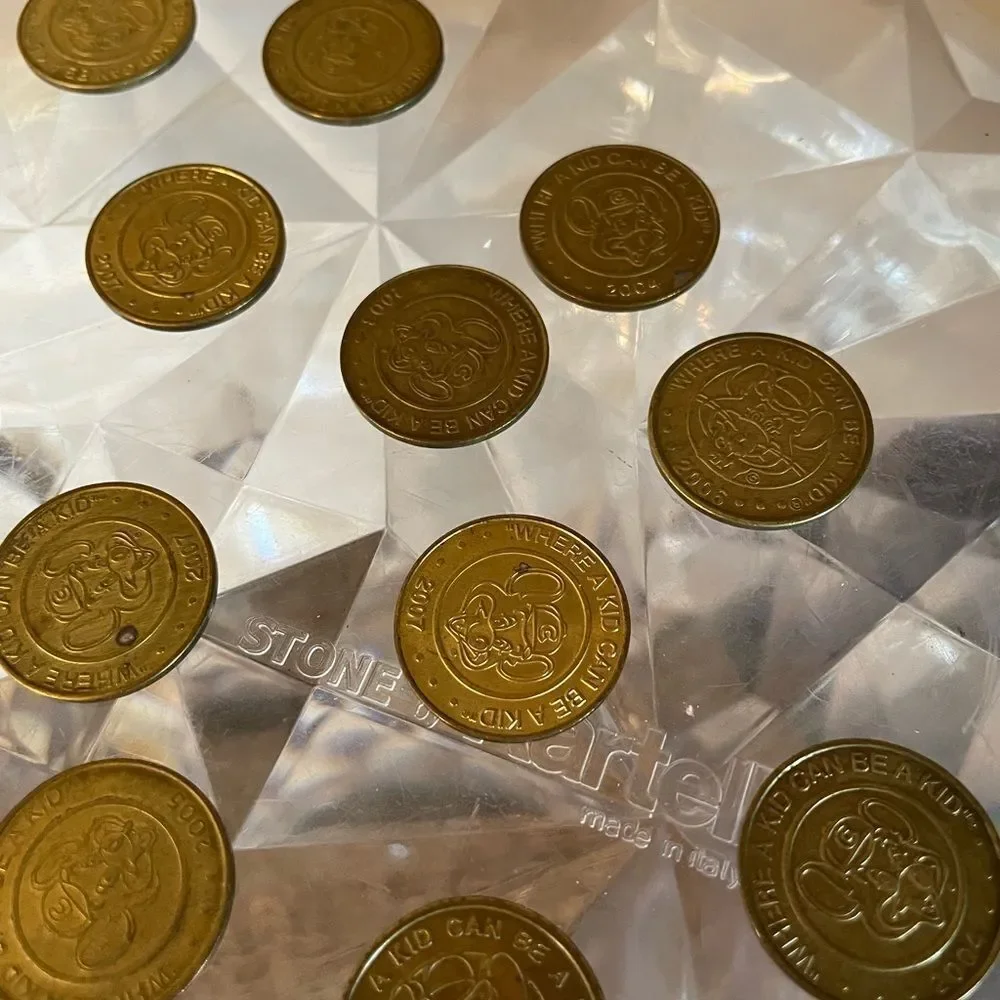 Chuck E Cheese 24 coins