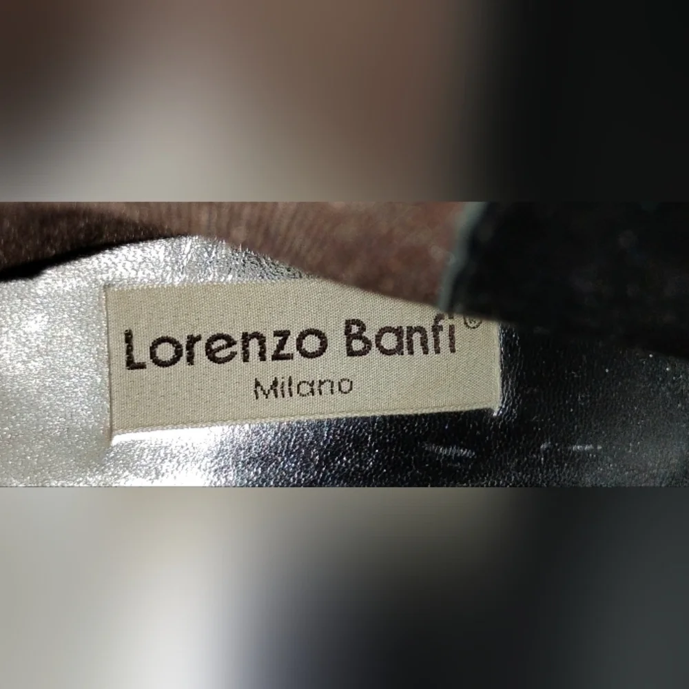 Lorenzo Banfi chestnut leather