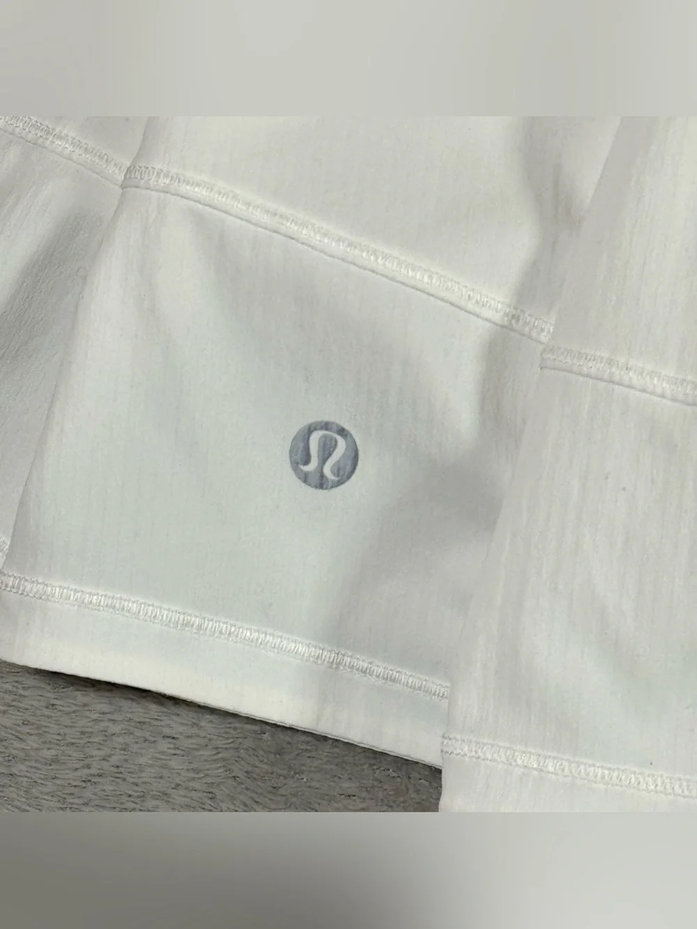 lululemon athletica good pre