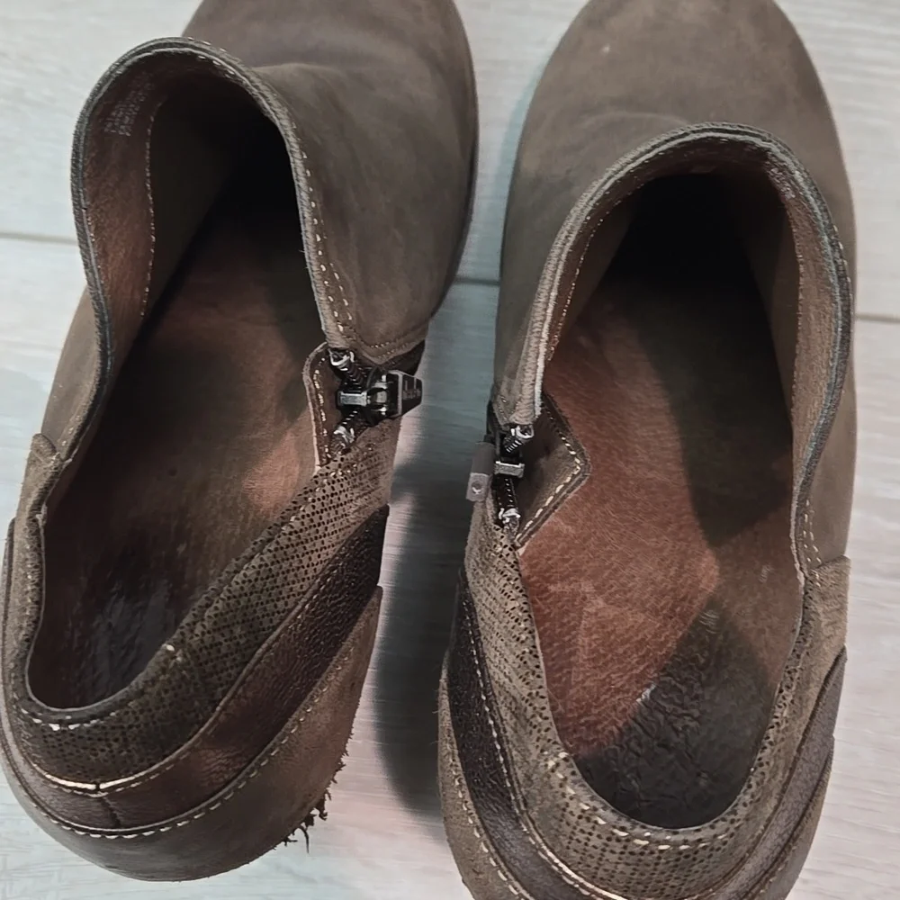 Dansko good some