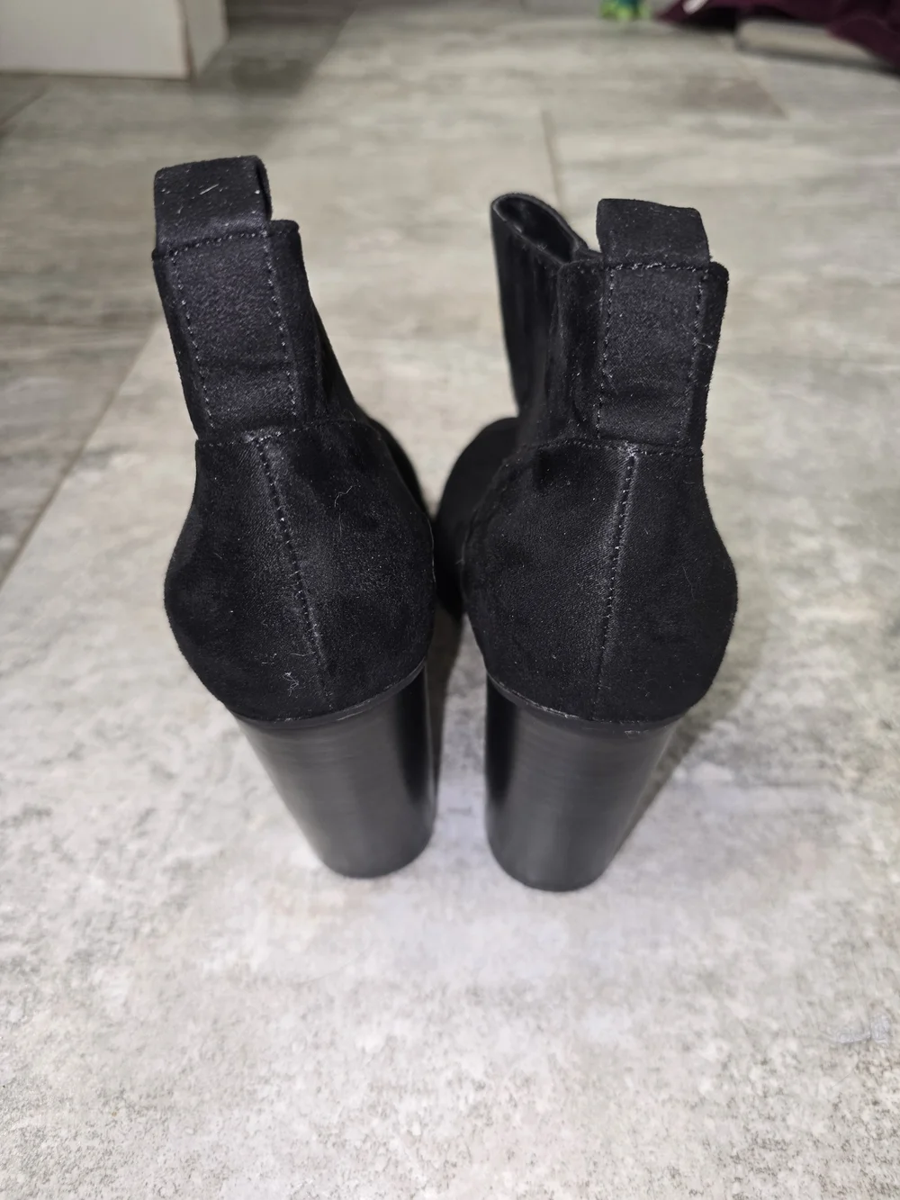 Forever 21 chic black