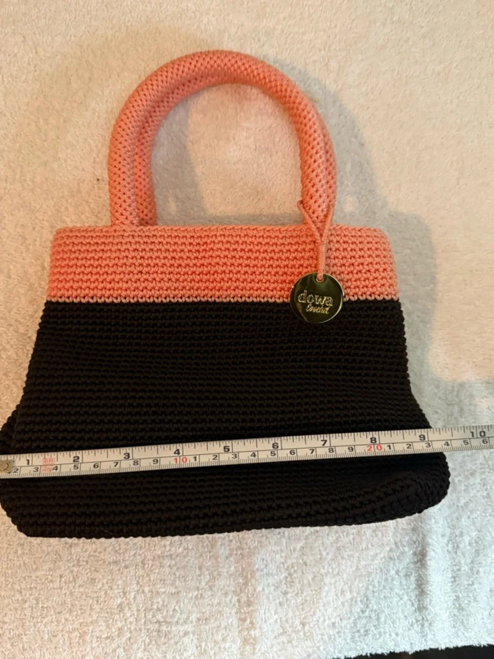 Dowa Unique Two-Tone Crochet Tote Bag in Coral‎ and Black Handmade