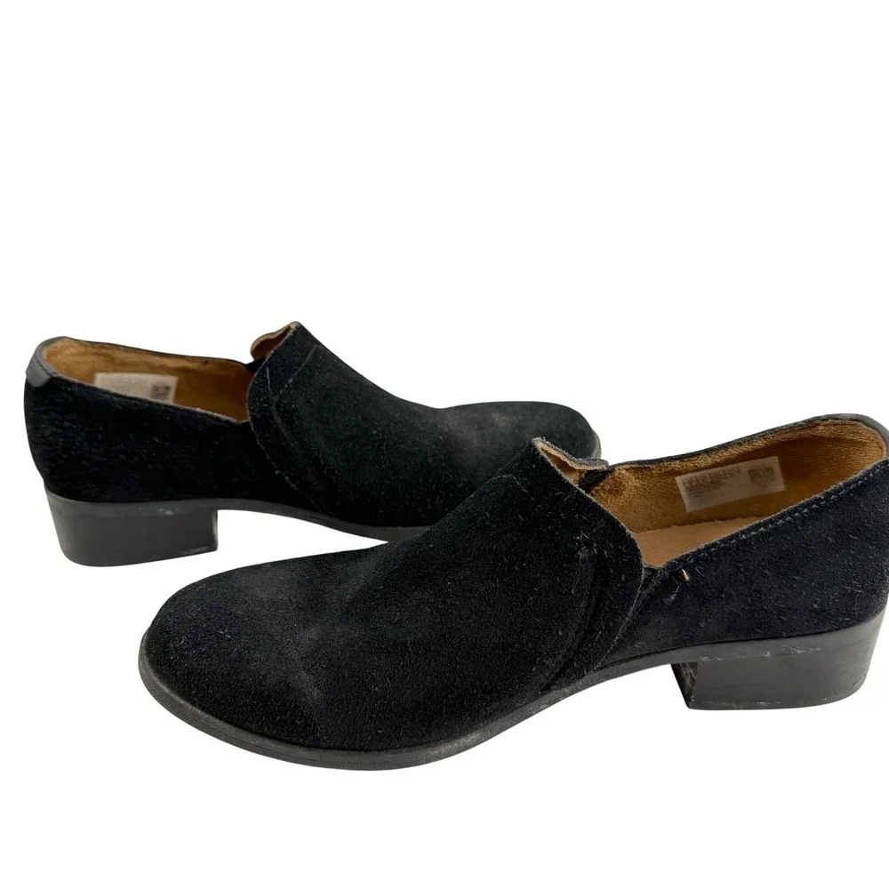 TOMS Shaye Black Suede‎ Slip On Booties Block Heel Womens Sz 8 Minimalist Casual