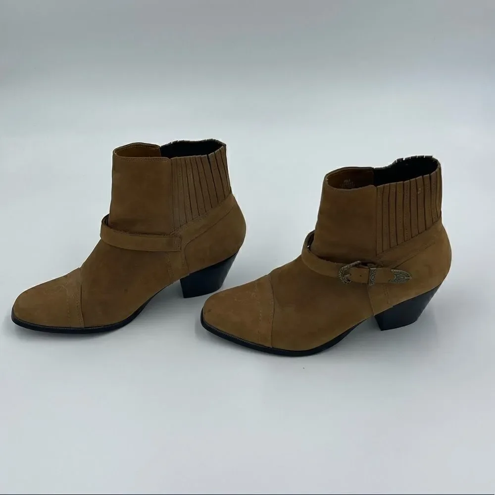 dingo suede leather