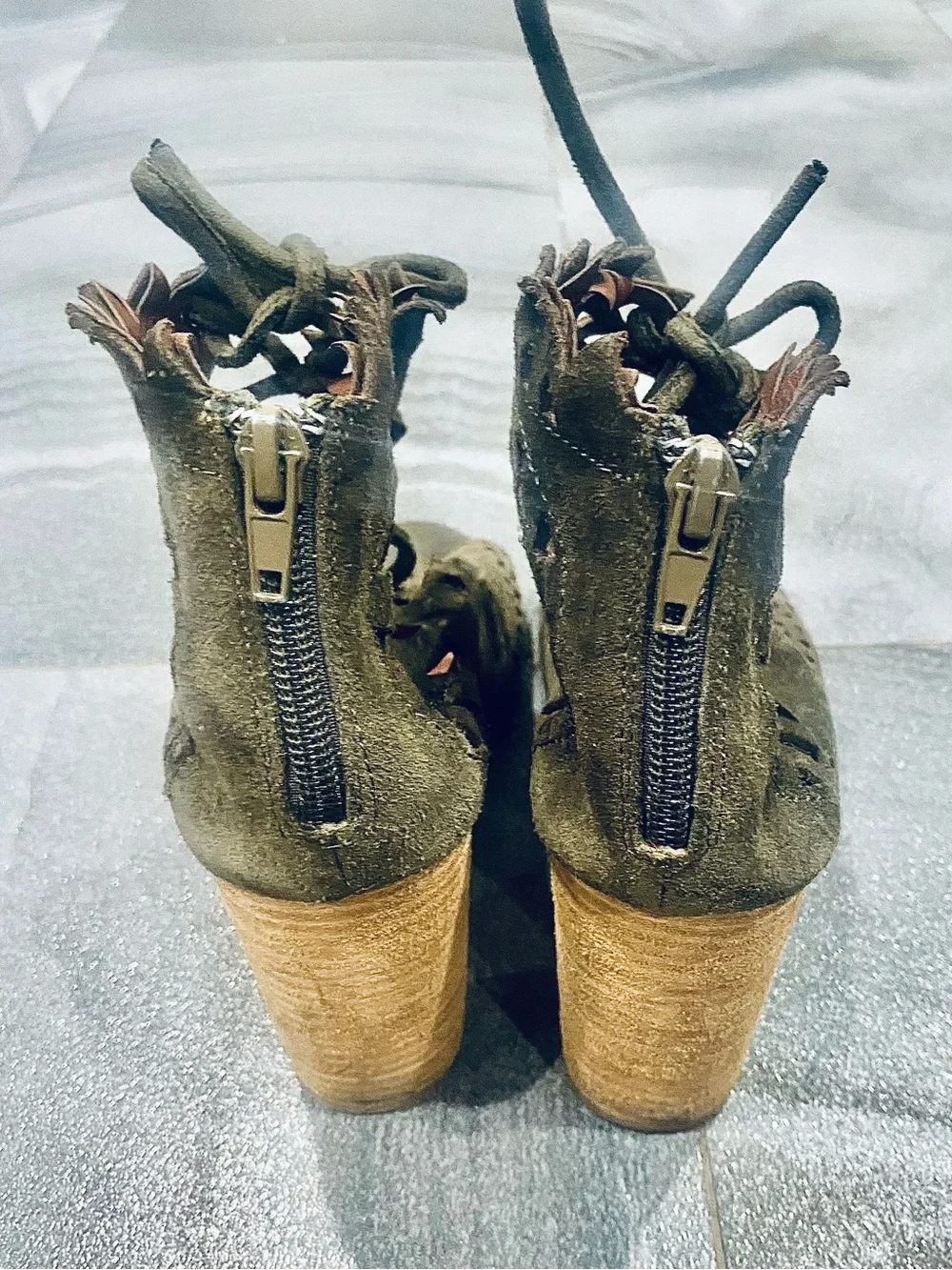 Jeffrey Campbell size excellent