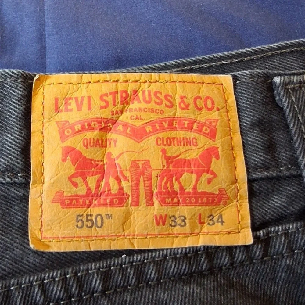 Levis levi 550