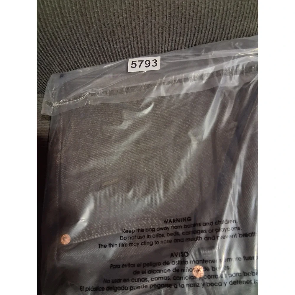 Levis levi 550