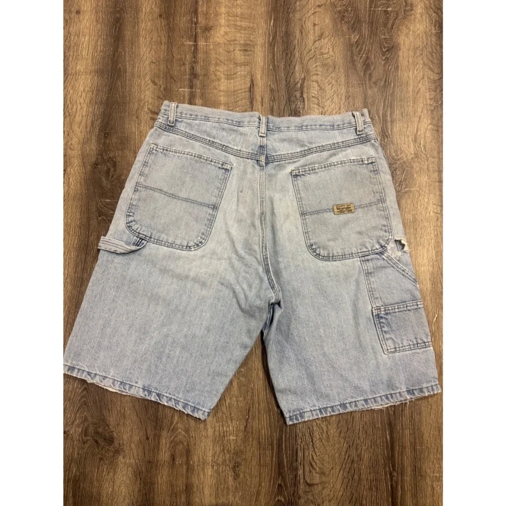Wrangler rugged wear