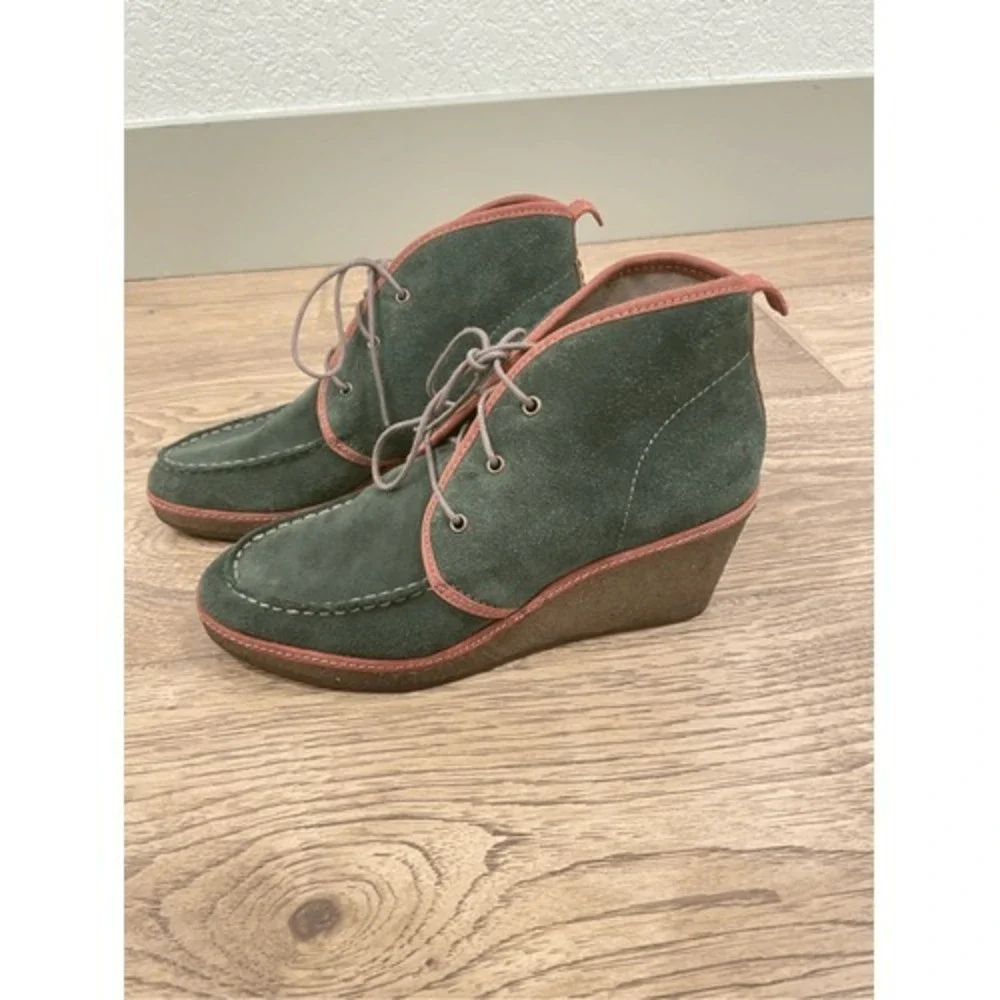 Olukai Wali Suede Green Wedge Ankle‎ Chukka Boots 7 Whimsical Forrest Goblincore