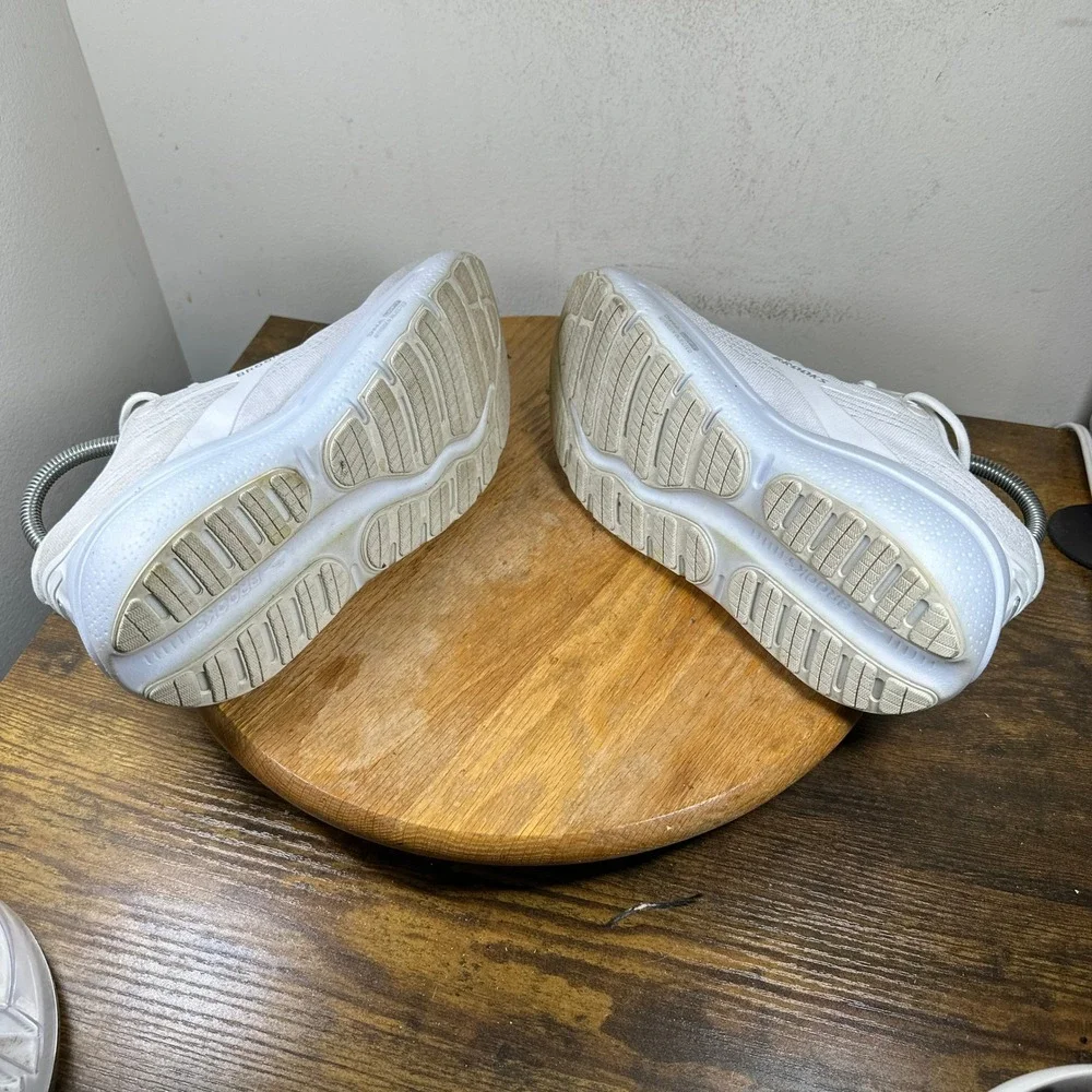 Brooks ghost max
