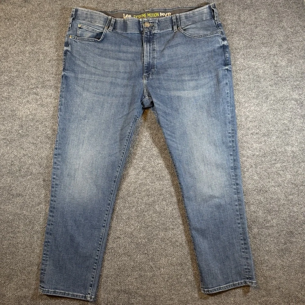 Lee‎ Extreme Motion MVP Denim Jeans Men's 42x30 Blue Straight Fit Tapered Leg