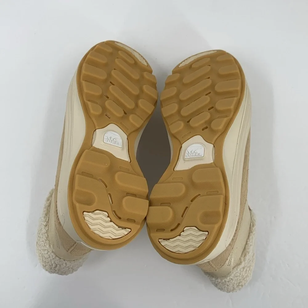 Sorel calia out