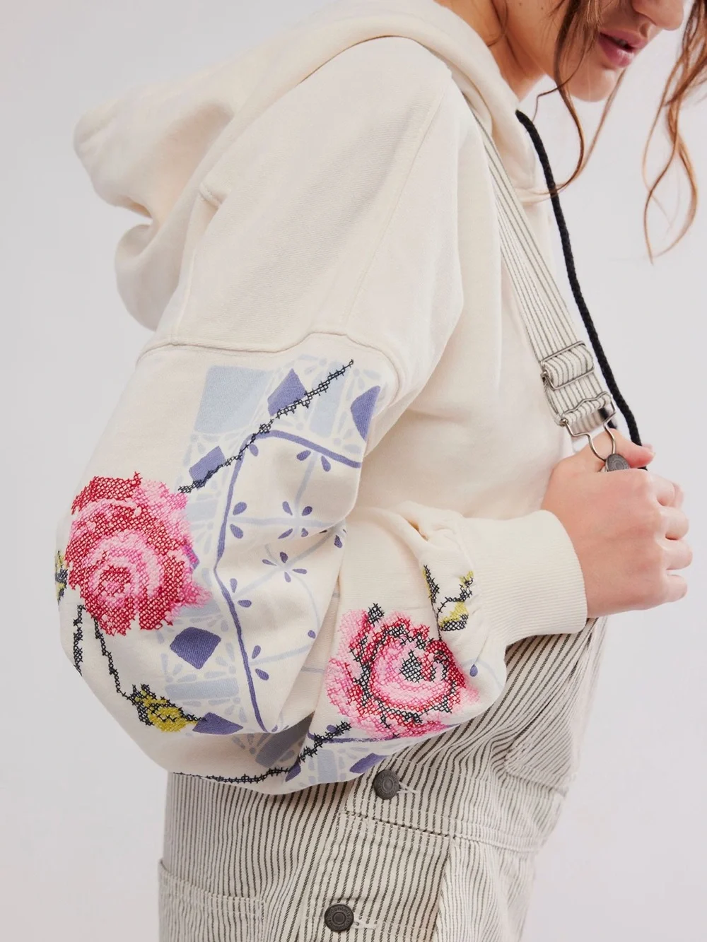 Free People tags cropped features side