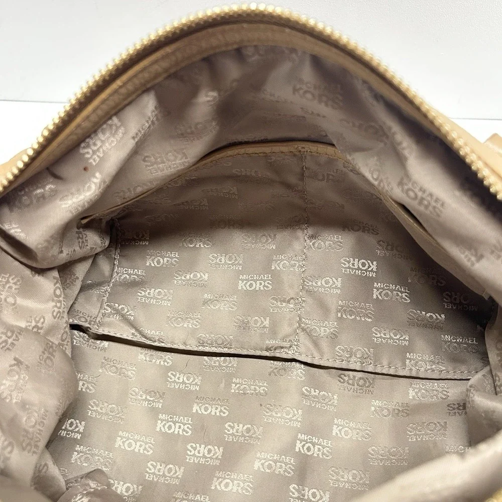 Michael Kors very good
