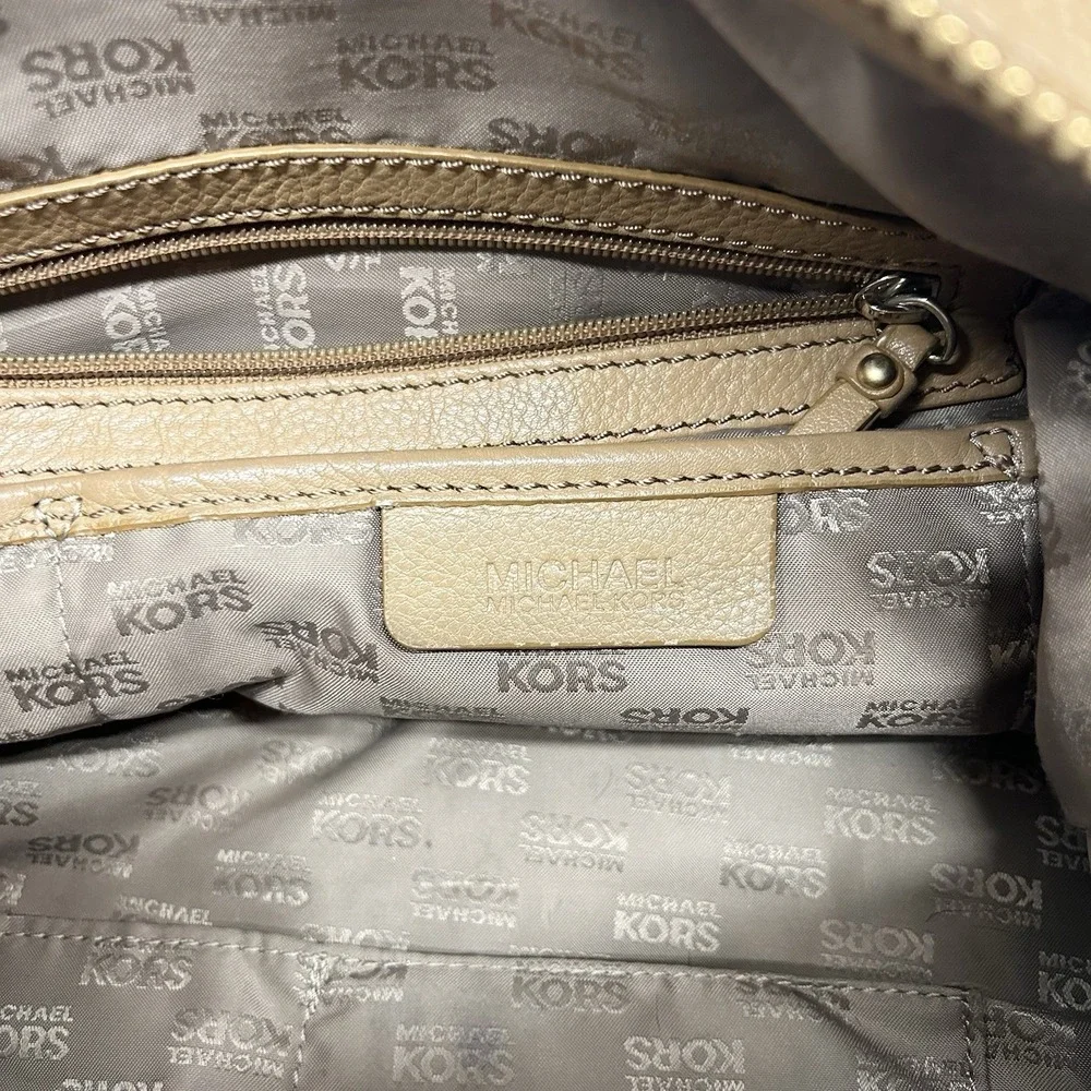 Michael Kors very good