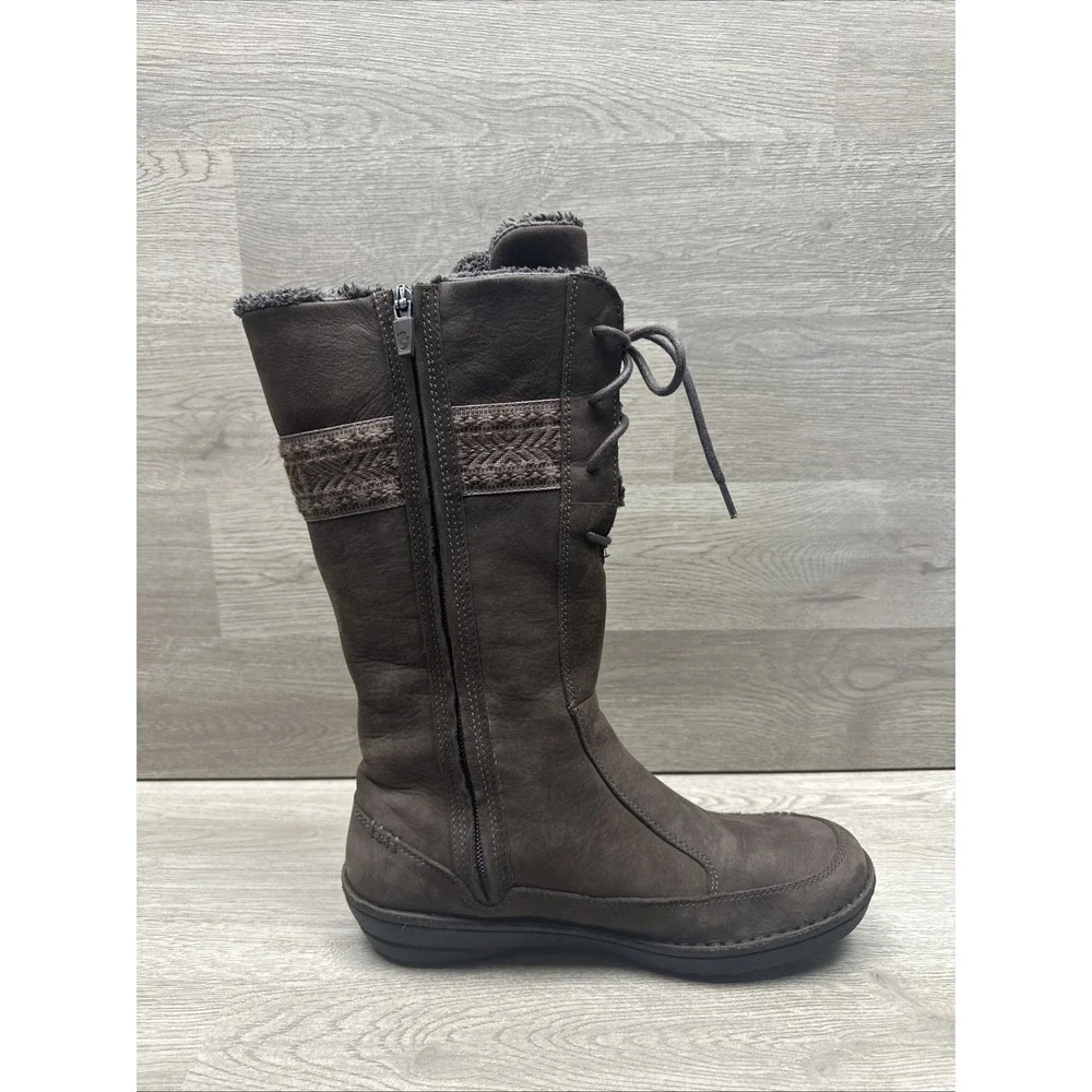 Teva kiru brown