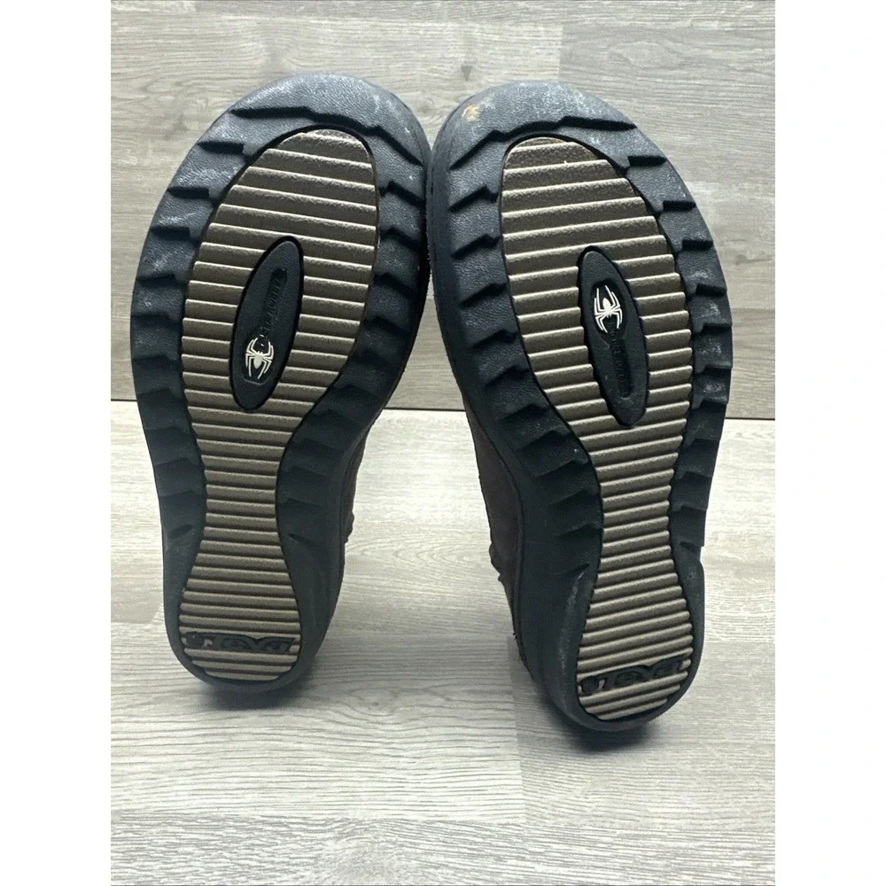 Teva kiru brown