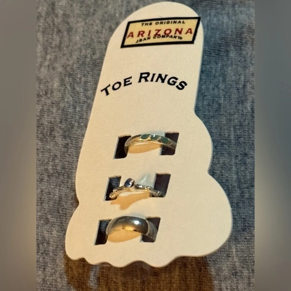 Arizona Jean Company Silver Toe Rings Set NWT