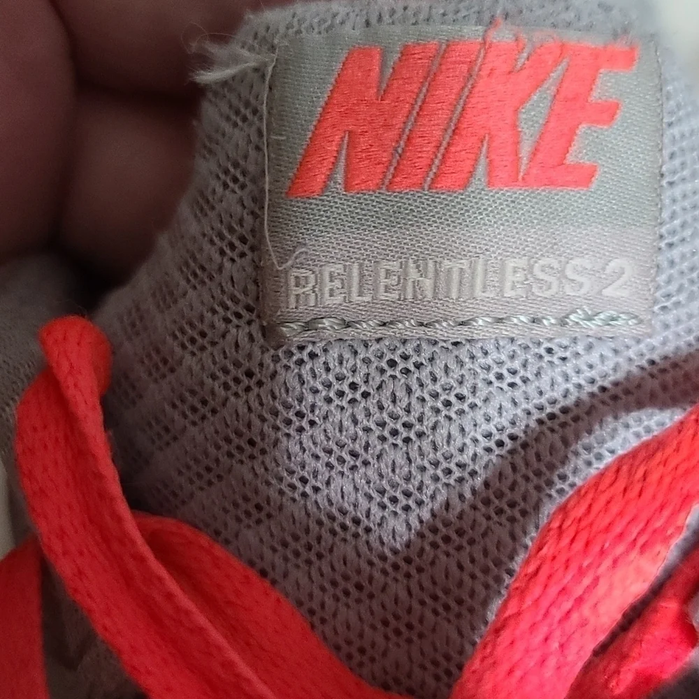 Nike relentless women