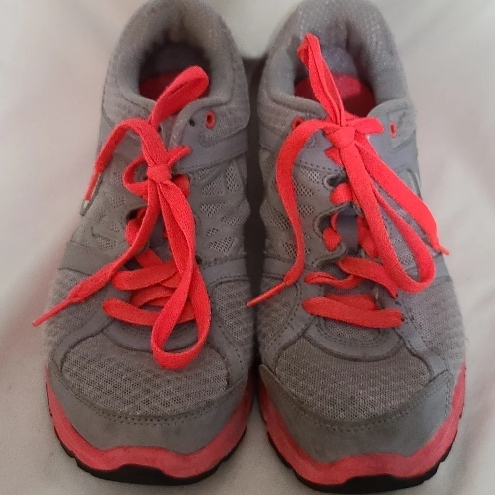 Nike relentless women