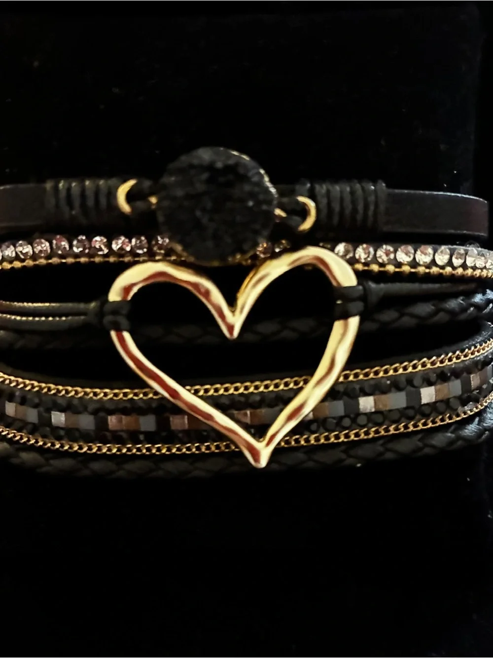 N/A chic black