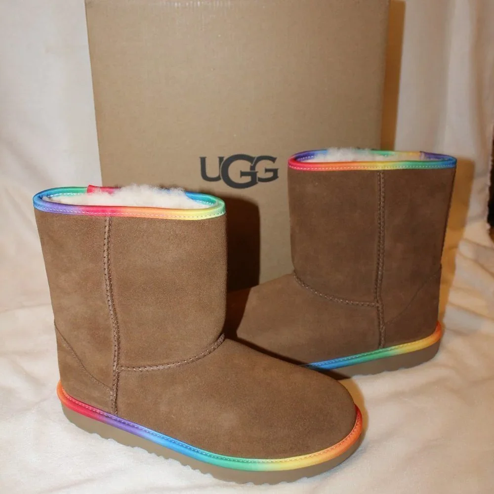 NIB UGG WOMEN'S CHESTNUT SUEDE SHEARLING CLASSIC SHORT‎ BOOTS PINK PURPLE
